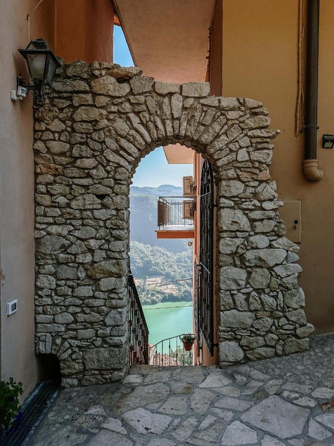 Lago Del Turano - La Taverna Con Cucina Open Space E Free Wi-Fi Ascrea Kültér fotó